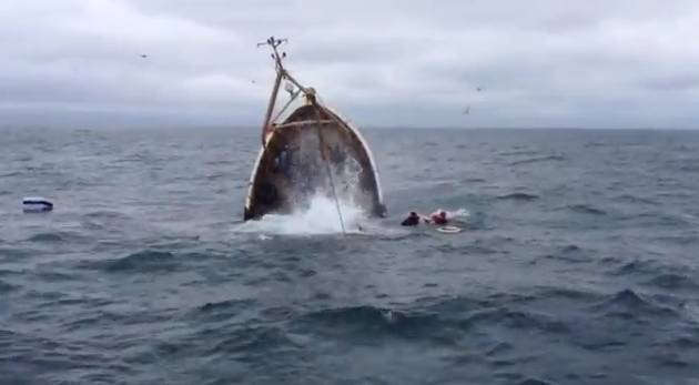 fishing boat sinks in irish sea original video fishing boat sinks in cold irish sea rtm fishing boat sinks in irish sea original video fishing boat sinks in cold irish sea rtm