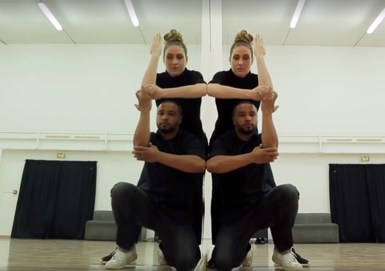 Dancers Use Mirrors In Choreography RTM RightThisMinute