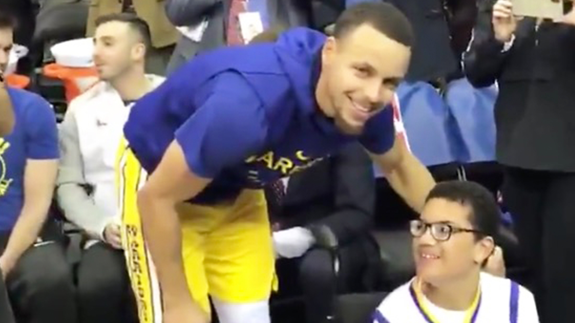 Steph Curry Makes Fan's Day, Gets Assist RTM RightThisMinute