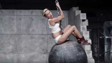 Miley Cyrus - Wrecking Ball - Directlyrics