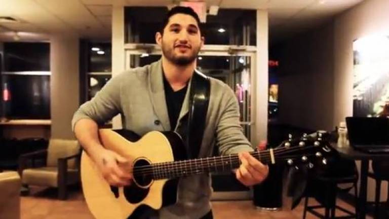 EXPLICIT: Coffee Shop Acoustic 'Move B*tch' Cover