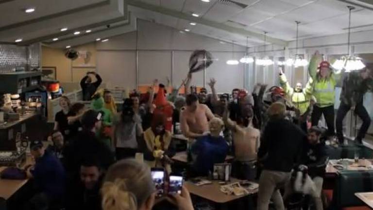 The Harlem Shake Will Get You Kicked Out of Denny's