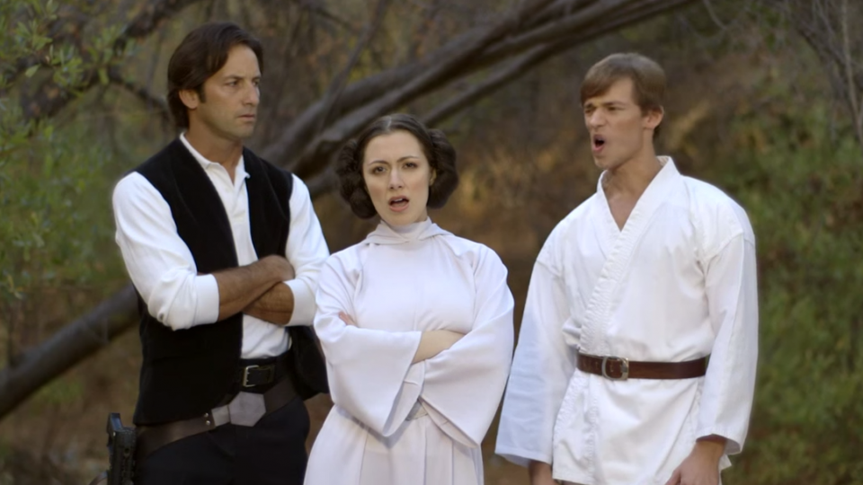Galadriel Throws Down With Princess Leia Via Rap Battle