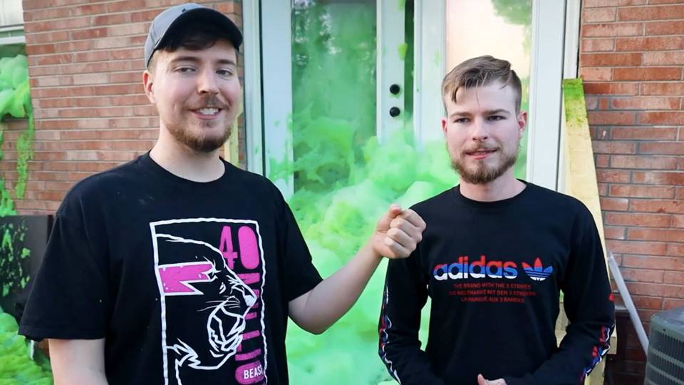 Mark Rober Creates Best Birthday Party Ever, Breaks World Record RTM RightThisMinute