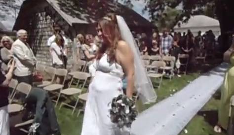 Explicit Just A Crazy B Tch Dancing Down The Aisle To Get Married Explicit Just A Crazy B Tch Dancing Down The Aisle To Get Married Rtm Rightthisminute