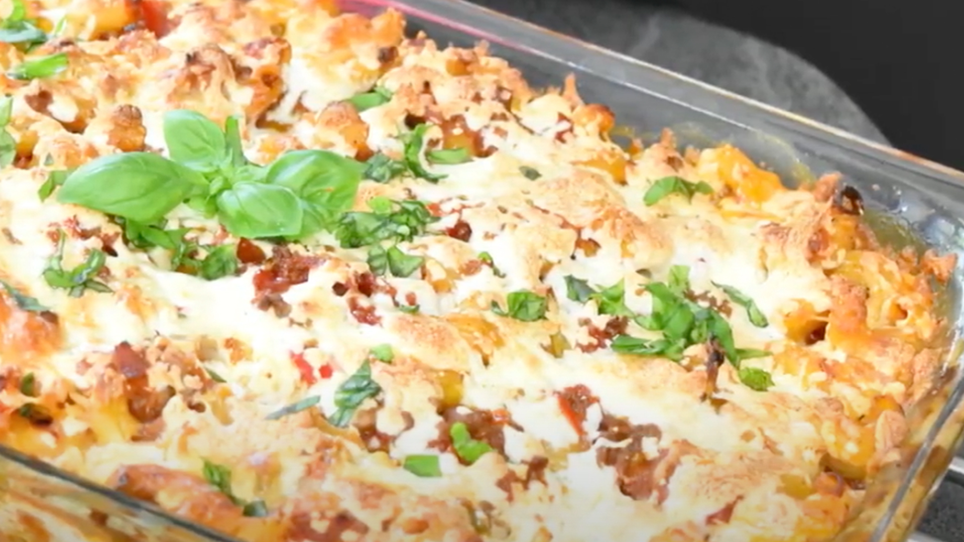 Cheesy Baked Pizza Pasta Is An Italian Dream | RTM - RightThisMinute