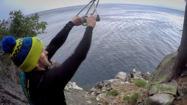 Daredevil Friends Enjoy Extreme Rope Swing Over Lake Tahoe