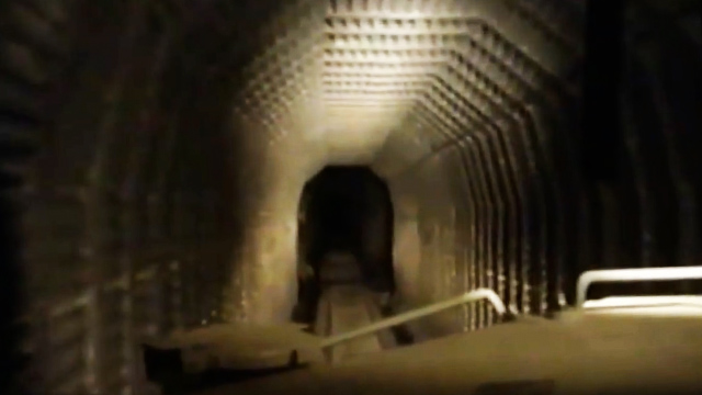 This Claustrophobic Tunnel Is The Stuff Of Nightmares | RTM