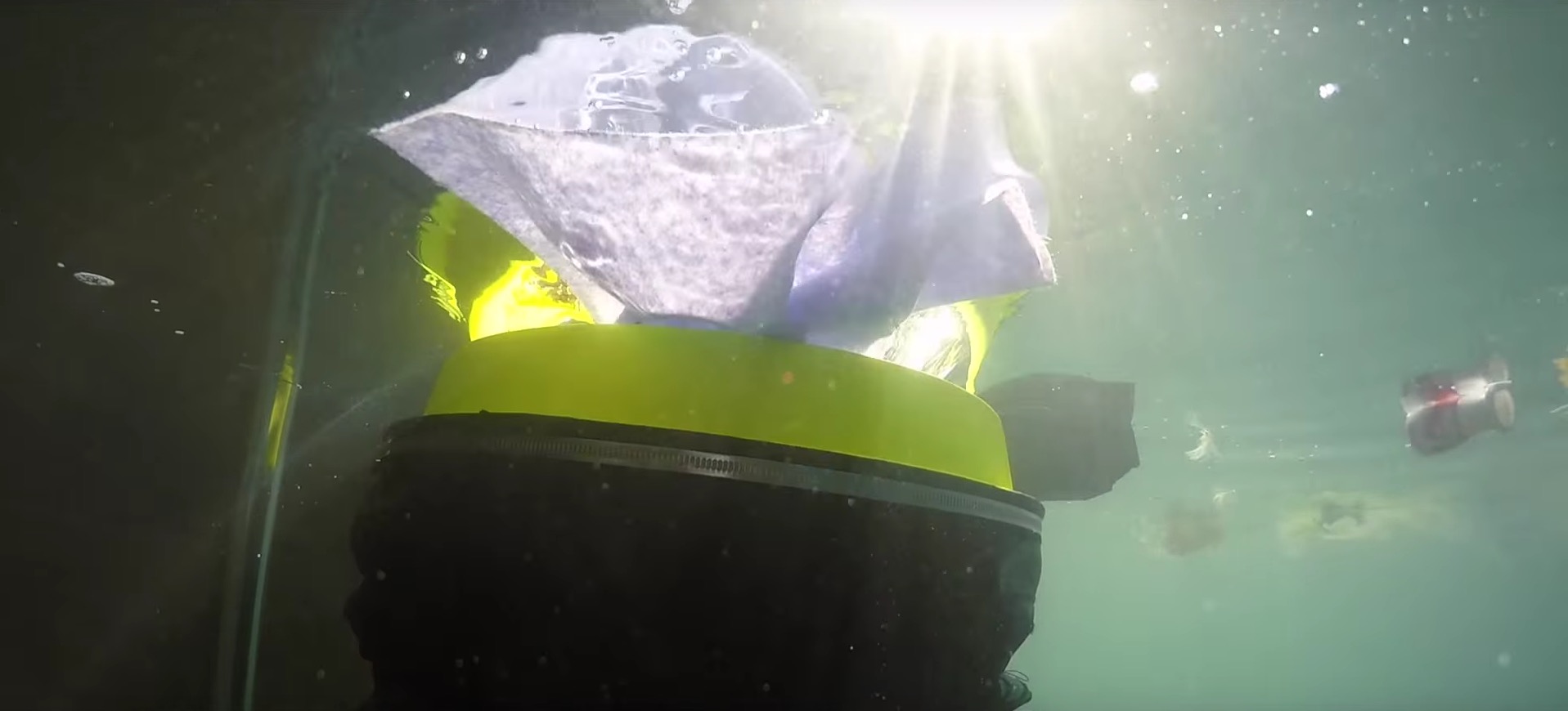 The Seabin Project is Hoping to Clean Up The Oceans RTM RightThisMinute