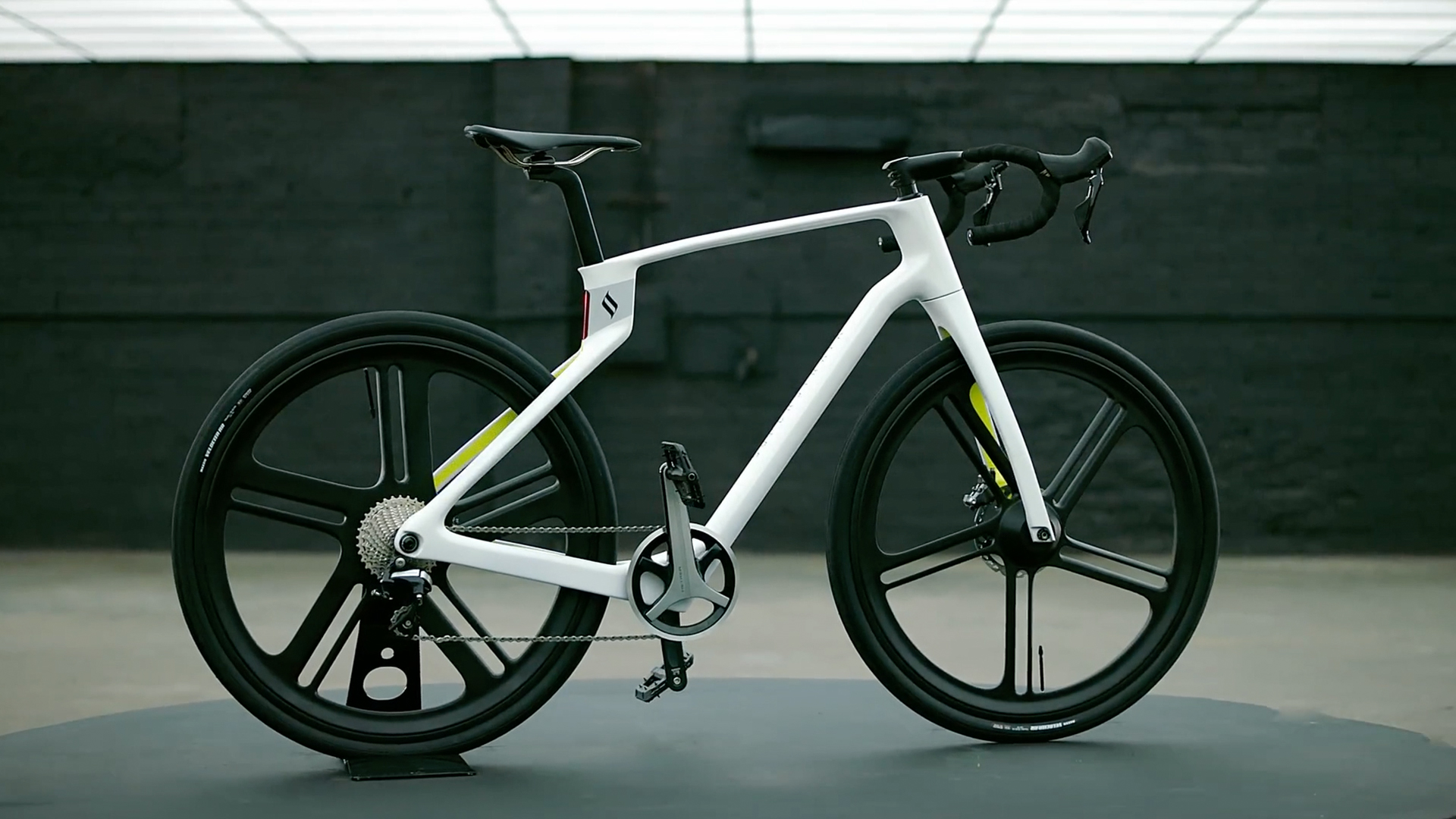 superstrata bike reviews