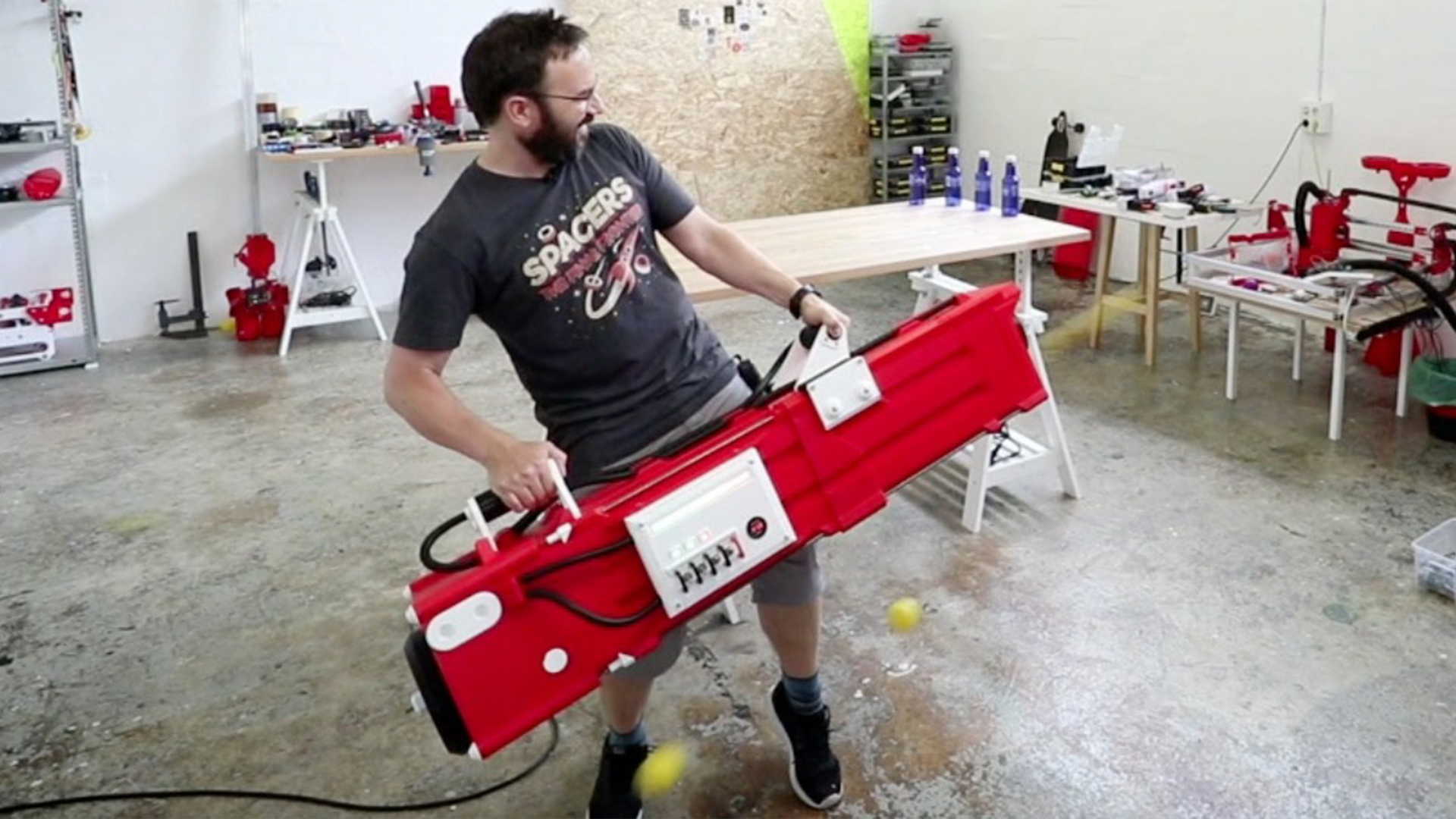 It's Epic, It's Fun, It's An Enormous Nerf Gun RTM